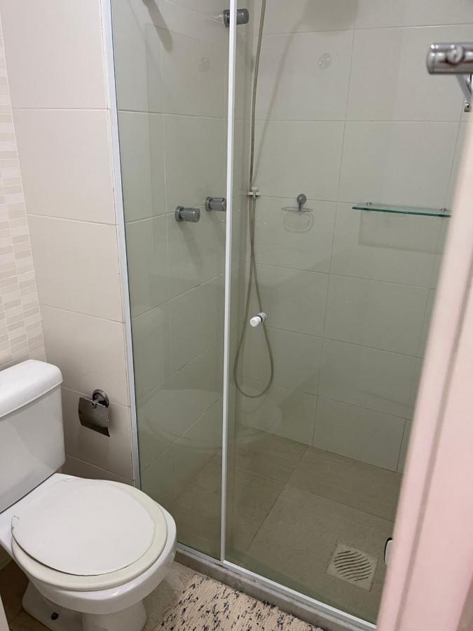 Apartamento Com Varanda E Piscina กาโบฟรีโอ ภายนอก รูปภาพ